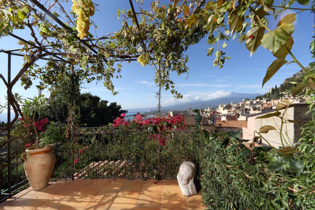 Villa Le Terrazze Del Teatro Greco Taormina Exterior foto