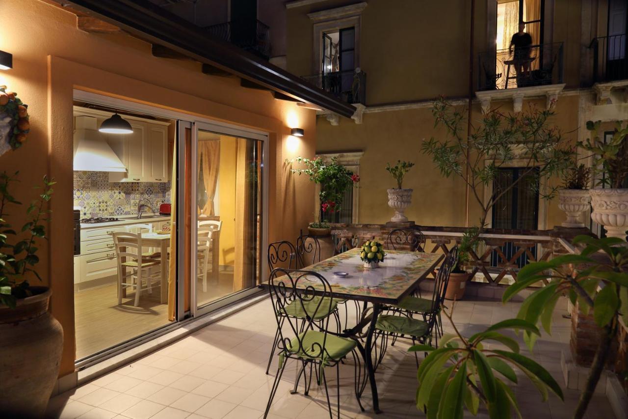 Villa Le Terrazze Del Teatro Greco Taormina Exterior foto